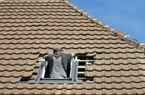 Pose de velux - Ruffey-lès-Echirey